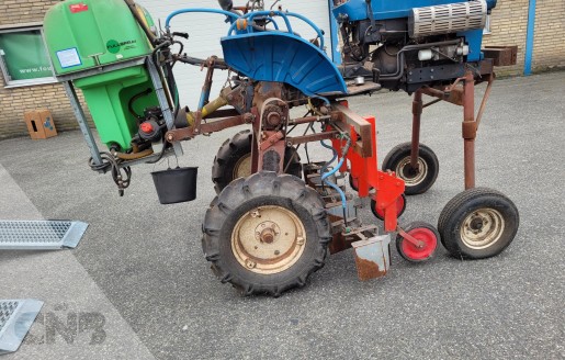 Foto van Tractor -Iseki tx 1300