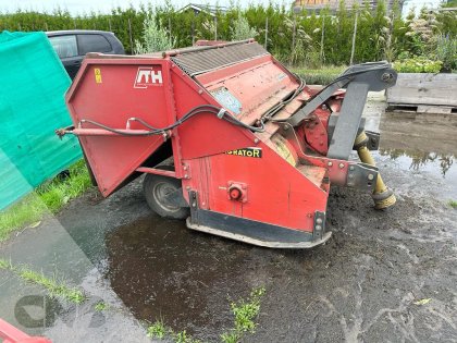 Hakselaar met opvangbak-Agrator