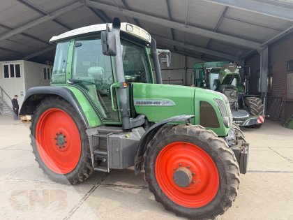 Tractor-Fendt Farmer 412