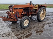 Foto van Tractor-Renault 56