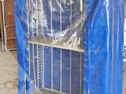 Foto van Bloemenkarren